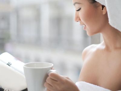 Kombucha: Το ρόφημα που προσφέρει πολλά οφέλη στην επιδερμίδα σου