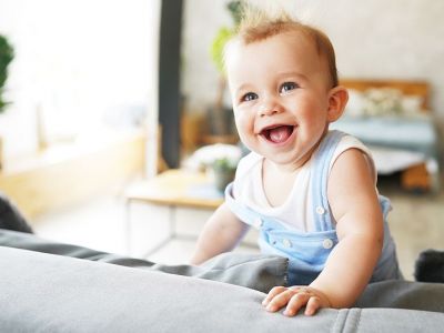 Πώς να βοηθήσουμε το μωρό να επικοινωνεί μαζί μας