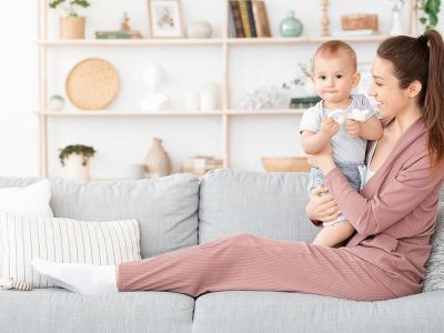 Πώς θα σφίξετε την κοιλιά μετά την εγκυμοσύνη (vid)
