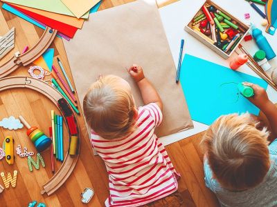 Πώς θα ενθαρρύνετε το δημιουργικό παιχνίδι στο σπίτι;