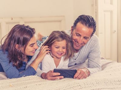 Πώς να βιώσετε την καραντίνα με την οικογένειά σας όσο πιο ανώδυνα γίνεται