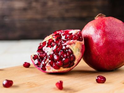 Ρόδι: Γνωρίστε τα πέντε απίθανα οφέλη του στην υγεία των παιδιών