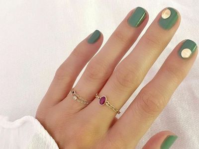 8 nail trends που θα μας απασχολήσουν το 2021