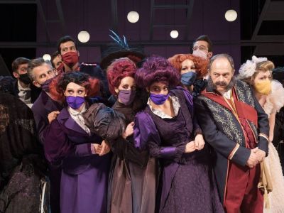 Εθνικό Θέατρο: Μας συντροφεύει τις γιορτές με τέσσερις live streaming παραστάσεις