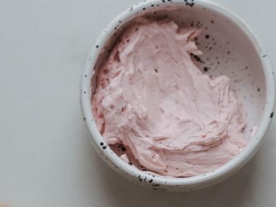 DIY: Ροζ scrub λεμονιού για τέλεια απολέπιση του δέρματός σου