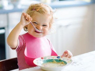 Εννέα θρεπτικές συνταγές για μωρά 12 μηνών (vid)
