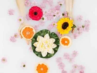 Εσπεριδοειδή: Μερικές φλούδες στη μπανιέρα σου κάνουν θαύματα στο δέρμα σου