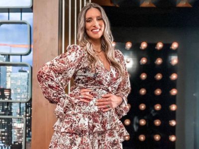 Η Αθηνά Οικονομάκου φόρεσε το ιδανικό φόρεμα εγκυμοσύνης στο The 2Night Show