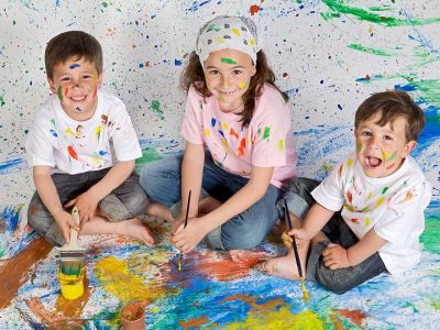 Πέντε δεξιότητες που αποκτούν τα παιδιά παίζοντας