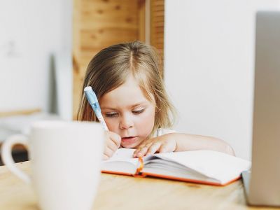 Συγκέντρωση προσοχής (ΔΕΠ-Υ) και υπερκινητικότητα σε παιδιά 2 ετών