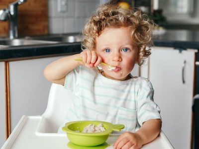 Σούπερ δυναμωτικό πρωινό για παιδιά - 4 συνταγές για overnight oats