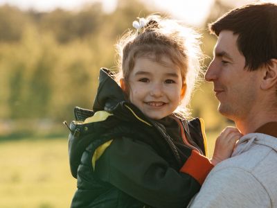 Ενεργοί Μπαμπάδες: Γιατί η ίση ανατροφή έπειτα από ένα διαζύγιο είναι σημαντική