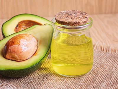 Tips για μαμάδες: Τα οφέλη του ελαίου αβοκάντο για την επιδερμίδα