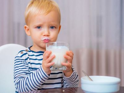 Δέκα μύθοι για τη διατροφή του παιδιού