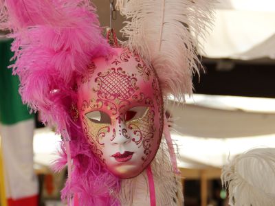 4 πράγματα που μας λείπουν στις φετινές Απόκριες