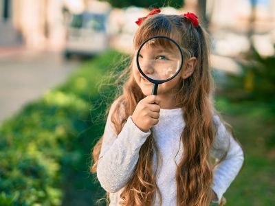 Μάθετε στα παιδιά σας πώς να αισθάνονται και όχι τι να μην αισθάνονται