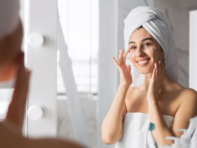 Tips για μαμάδες: Σπιτικές κρέμες ματιών για ρυτίδες και μαύρους κύκλους