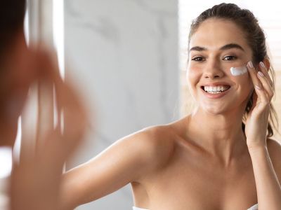 Tips για μαμάδες: Φτιάξτε μόνες σας αντιρυτιδική κρέμα ματιών