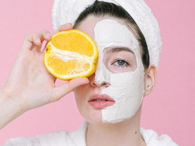 Βιταμίνη C & αντηλιακό: Δεν υπάρχει καλύτερος skincare συνδυασμός!