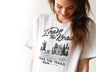 Fashion DIY: Πώς θα σχεδιάσεις το αγαπημένο σου σχέδιο πάνω σε T-shirt