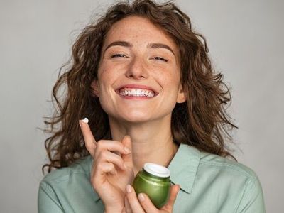 Tips για μαμάδες: Σπιτική κρέμα προσώπου για ρυτίδες