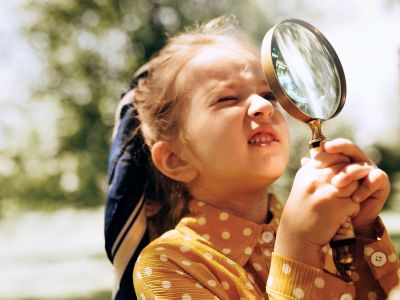 H περιέργεια των παιδιών είναι ένδειξη της ανάπτυξής τους