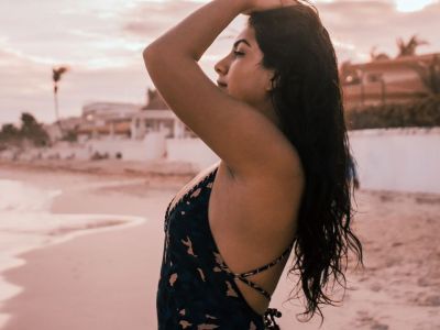 Ένα γράμμα στα κορίτσια που υποφέρουν σαν τη μικρή Γωγώ: «Αγνόησε την κακία, ζήσε τη ζωή σου!»