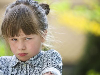 Εκρήξεις θυμού στα παιδιά: Ο περισπασμός είναι ο σωστός τρόπος διαχείρισης;