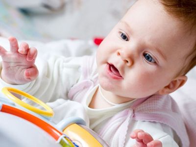 Tρόποι για να ενισχύσετε τη μνήμη του μωρού σας