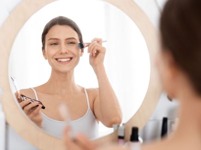 Tips για μαμάδες: Φτιάξτε μόνες σας υγρό make up με φυσικά υλικά