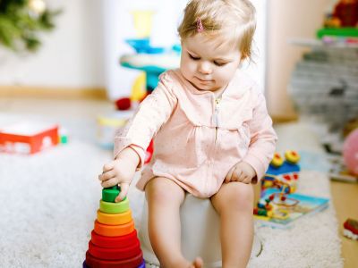 Εκπαίδευση για την τουαλέτα: 5 μύθοι για τη μετάβαση από την πάνα στο γιογιό