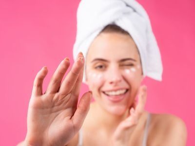 Tips για μαμάδες: Φτιάξτε σπιτικές μάσκες προσώπου με βάση τη μπανάνα