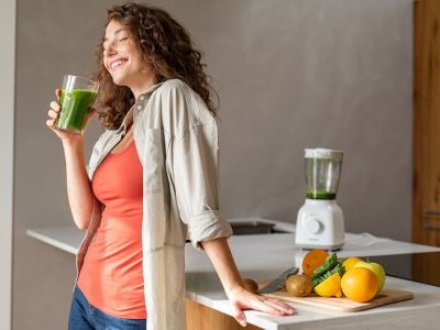 Οι απαραίτητες βιταμίνες ανάλογα με την ηλικία σας (εικόνες)