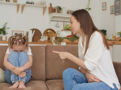 Πώς αναπτύσσονται πιθανά προβλήματα στον ψυχικό κόσμο των παιδιών