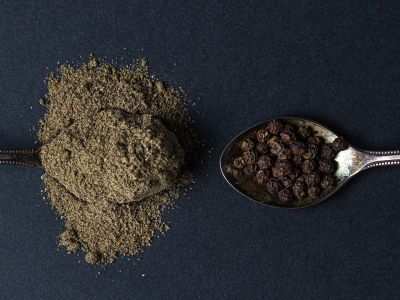 Ομορφιά για μαμάδες: Τα οφέλη του μαύρου πιπεριού για την επιδερμίδα