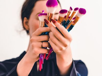 5 hacks ομορφιάς που... θα σου λύσουν τα χέρια