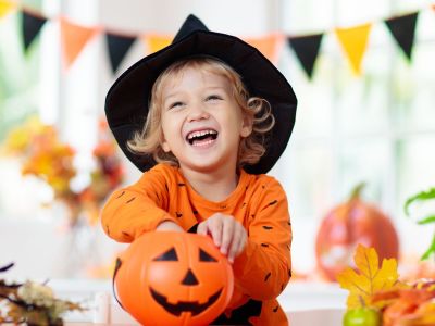 Halloween πείραμα για παιδιά με αυγά και ξύδι (vid)