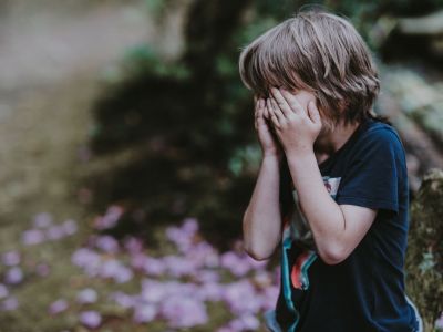 Να πώς θα βοηθήσετε τα παιδιά σας να διαχειριστούν καλύτερα την απογοήτευση