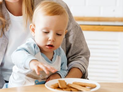 Συνταγές για μωρά: Σπιτικά μπισκότα οδοντοφυίας χωρίς ζάχαρη