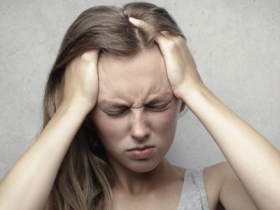 5 αποτελεσματικοί τρόποι για ν΄ ανακουφιστείς άμεσα από την ημικρανία