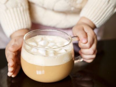 Οι καλύτερες ζεστές σοκολάτες για παιδιά (εικόνες και συνταγές)