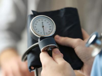 Μεταβολές αρτηριακής πίεσης: Ποιους κινδύνους εγκυμονούν (εικόνες)