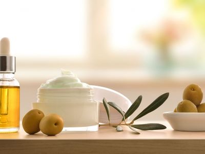 Μαμά και ομορφιά: Σπιτικά καλλυντικά με ελαιόλαδο (vid)
