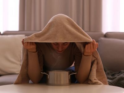 Μαμά και ομορφιά: Καθαρισμός προσώπου με ατμό και αιθέρια έλαια στο σπίτι