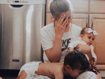 Το ποστ αυτής της μαμάς για τη μητρότητα τα λέει όλα – Διαβάστε το