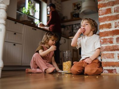 Παιδί και διατροφή: Ο κανόνας των 5 δευτερολέπτων
