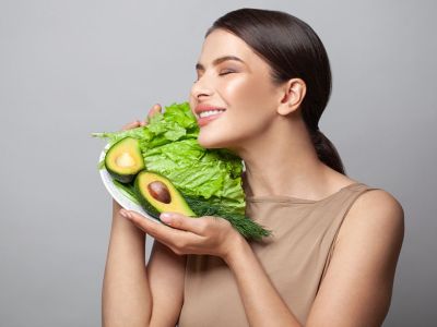 Αντιγήρανση: Τα 7 θρεπτικά συστατικά που λειαίνουν τις ρυτίδες (εικόνες)