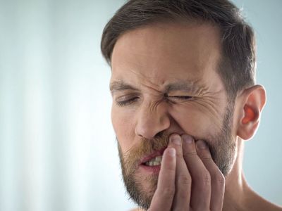 Στοματική υγεία: Με ποιες σοβαρές παθήσεις συνδέεται (εικόνες)