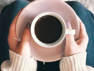 Καφεΐνη: Eπηρεάζει τη γονιμότητα;