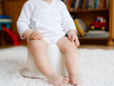 Εκπαίδευση για την τουαλέτα: Πότε ξεκινάει για τα αγόρια;